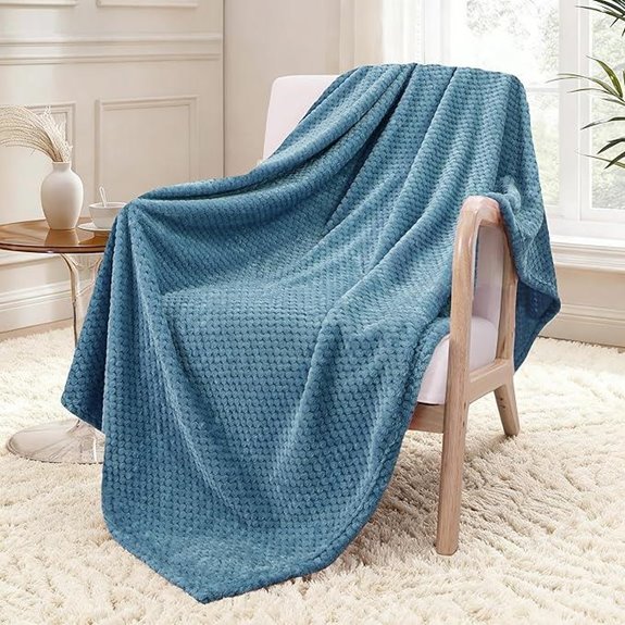 Exclusivo Mezcla Fleece Throw Blanket 50x70 Inches